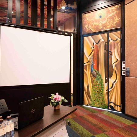 Dhevi Bangkok Hotel Extérieur photo